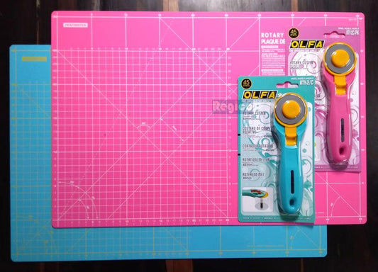 Olfa 45mm Rotary Cutter with Self Healing Mat (12"x18")