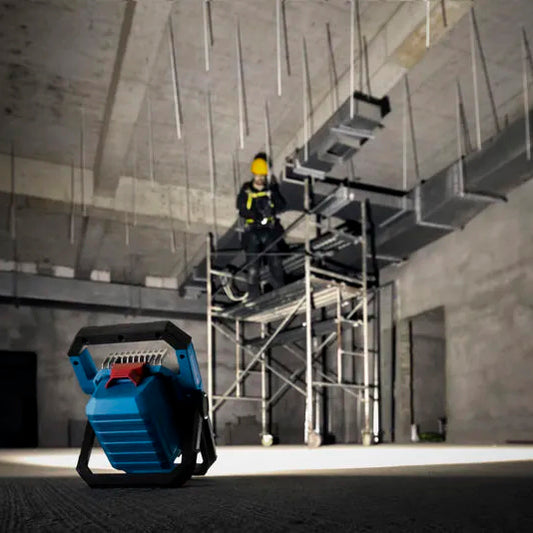Bosch GLI 18V-3000 3000 Lumens Cordless Flood Light Bosch Cordless