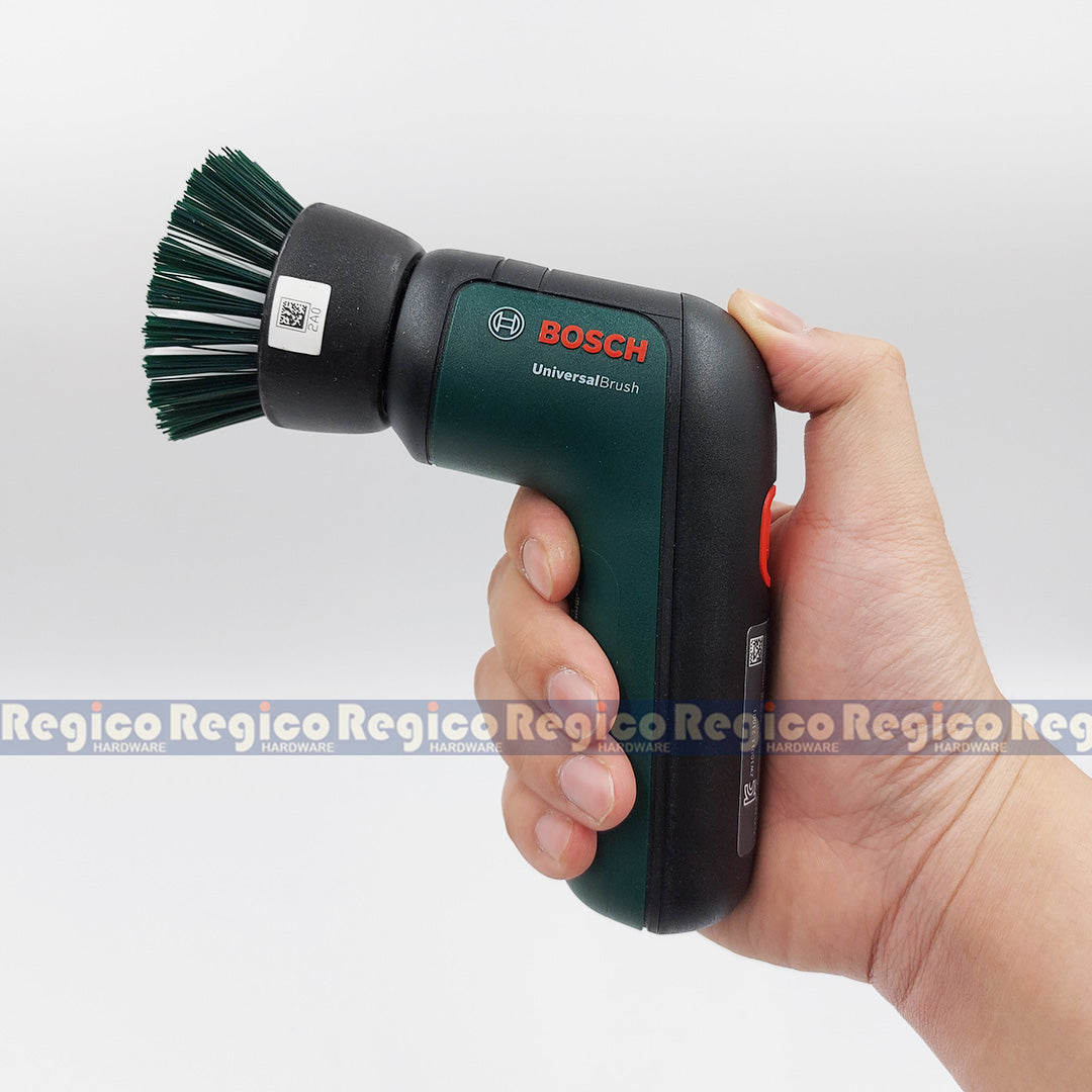 Bosch UniversalBrush Cordless USB Cleaning Brush Bosch DIY