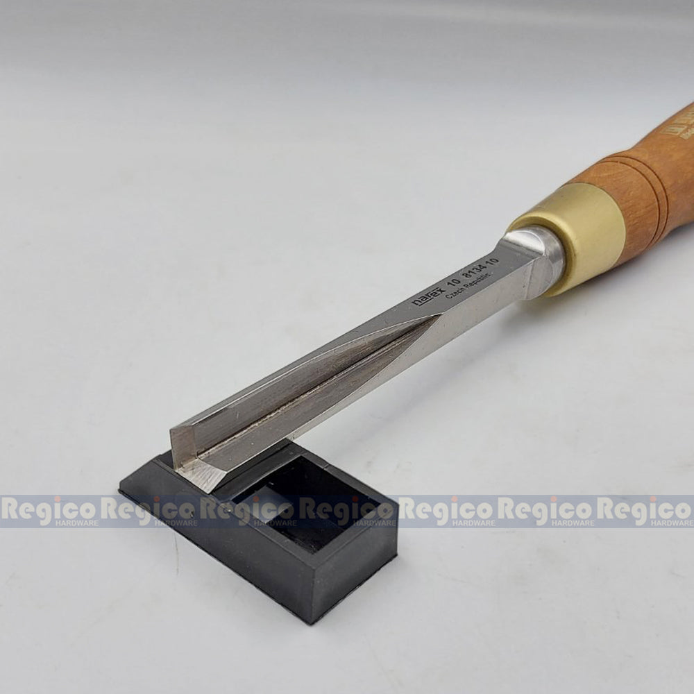 Narex 10mm Corner Chisel #8134