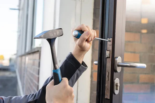 Bosch 500g Locksmith Hammer Bosch Hand Tools