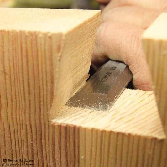 Narex Bevel Edge Wood Chisel (#8101)